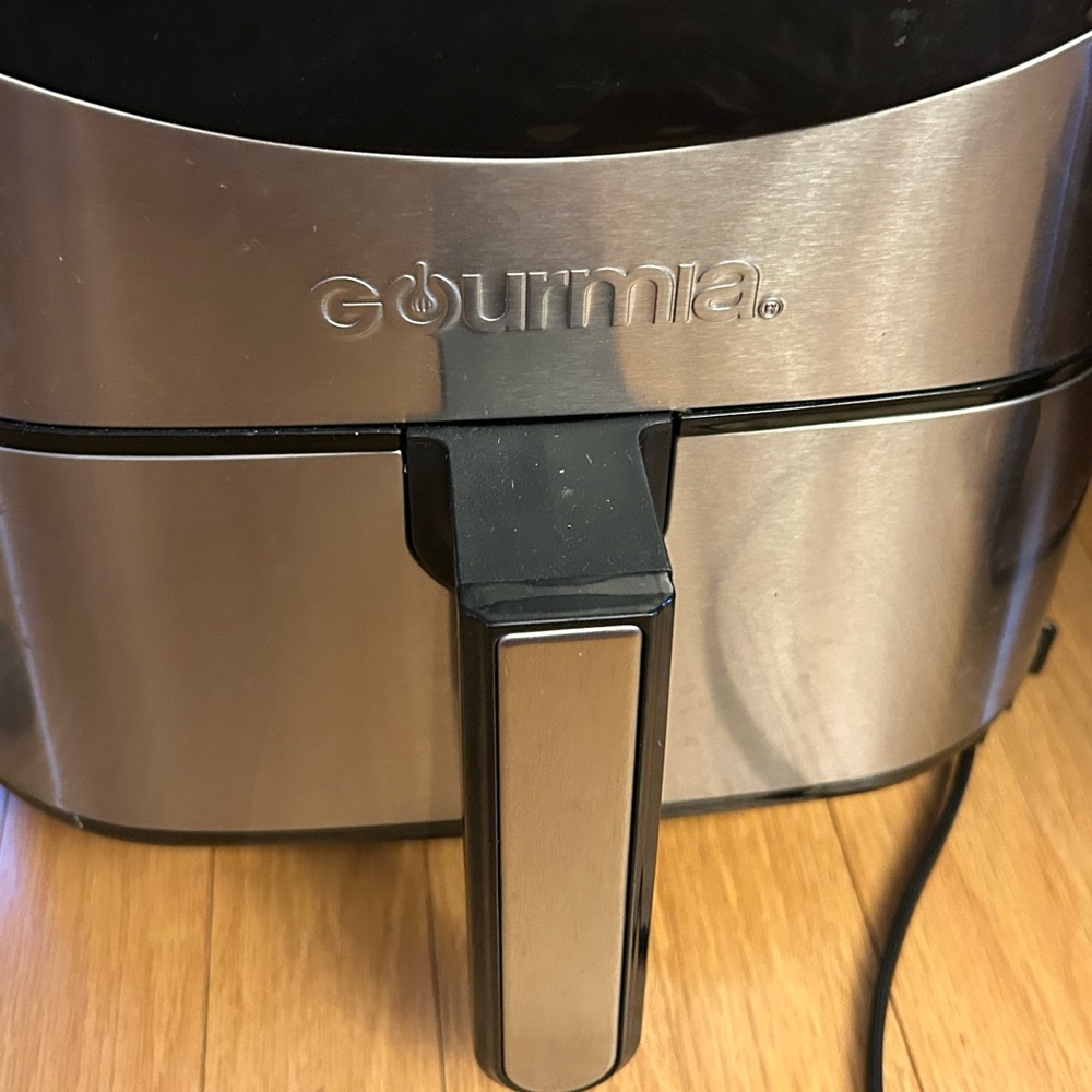 Gourmia air fryer